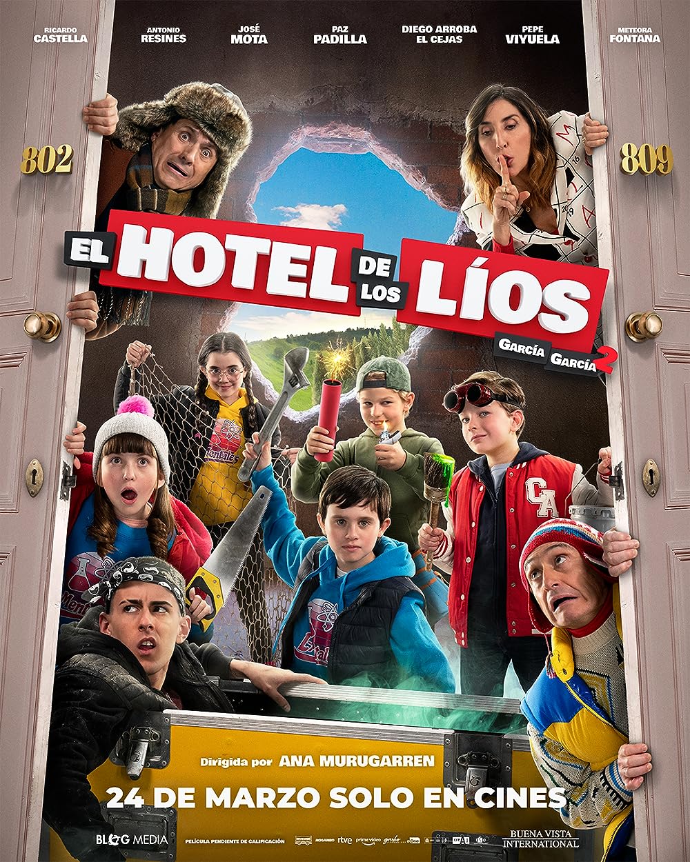 El hotel de los líos. García y García 2 (2023) WEBRip 1080p HD