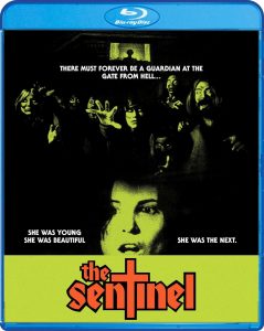 The Sentinel (1977) BluRay 1080p HD Dual Latino / Inglés